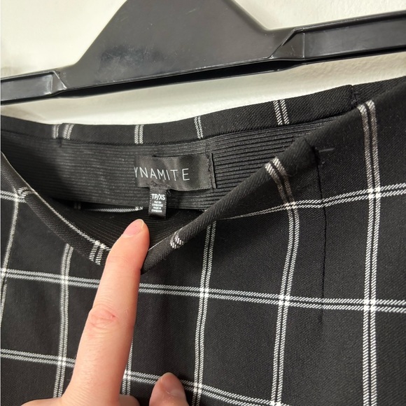 🎉3/20$🎉 Dynamite Mini Skirt – Size XS - Picture 2 of 4